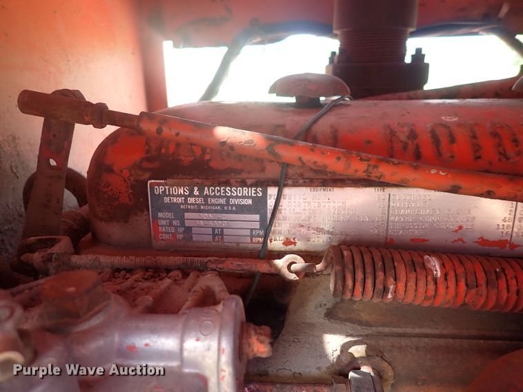 image for item DP4630 1960 Galion 104  rigid frame motor grader