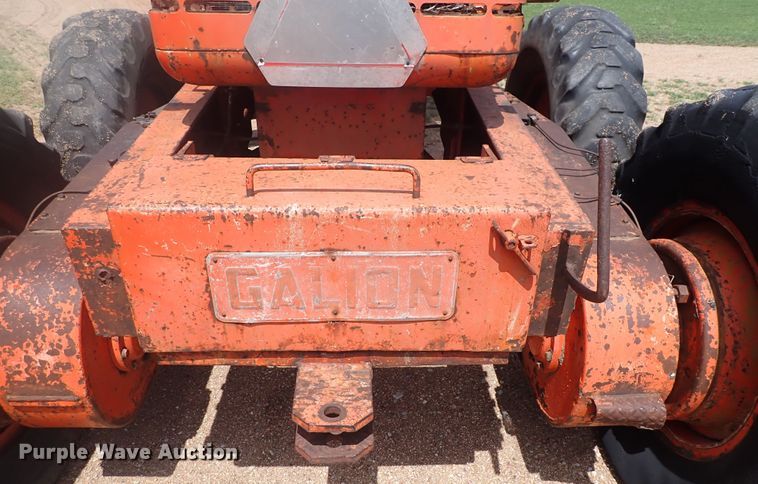 image for item DP4630 1960 Galion 104  rigid frame motor grader