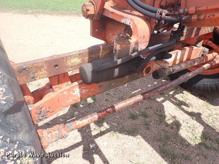 image for item DP4630 1960 Galion 104  rigid frame motor grader