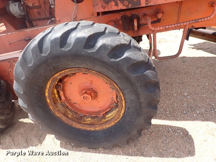 image for item DP4630 1960 Galion 104  rigid frame motor grader