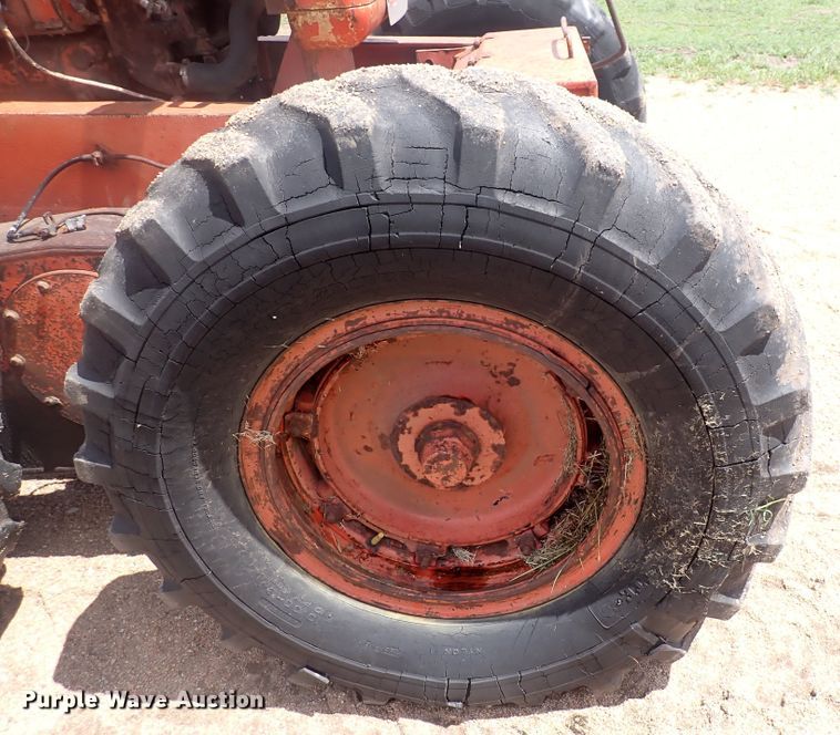 image for item DP4630 1960 Galion 104  rigid frame motor grader