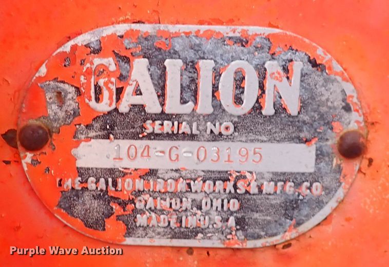 image for item DP4630 1960 Galion 104  rigid frame motor grader