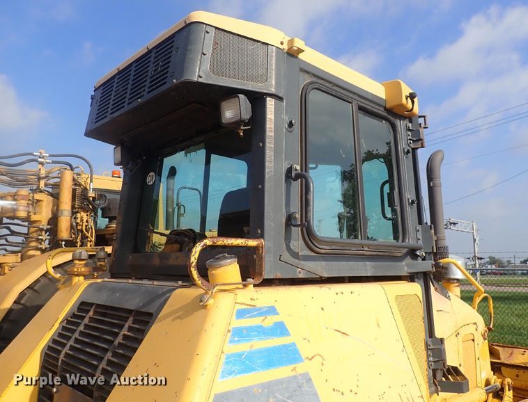 image for item DP4644 2007 Komatsu D51EX-22  dozer