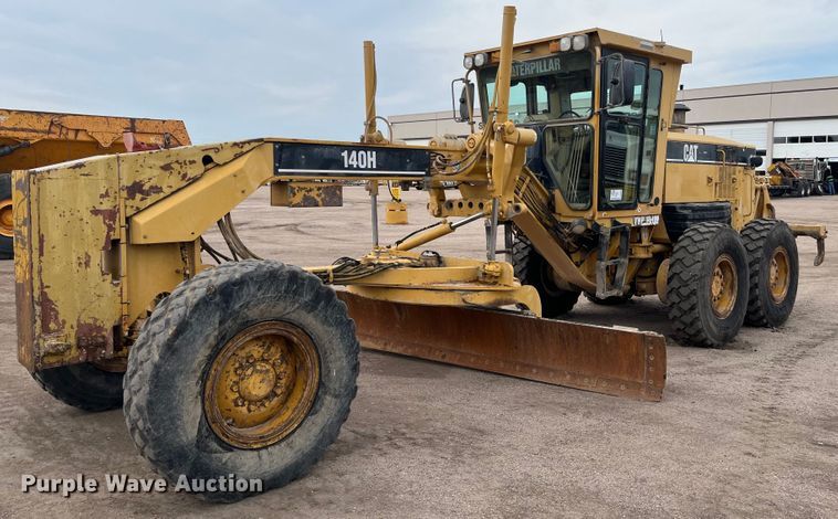 image for item DP4658 2003 Caterpillar 140H  motor grader
