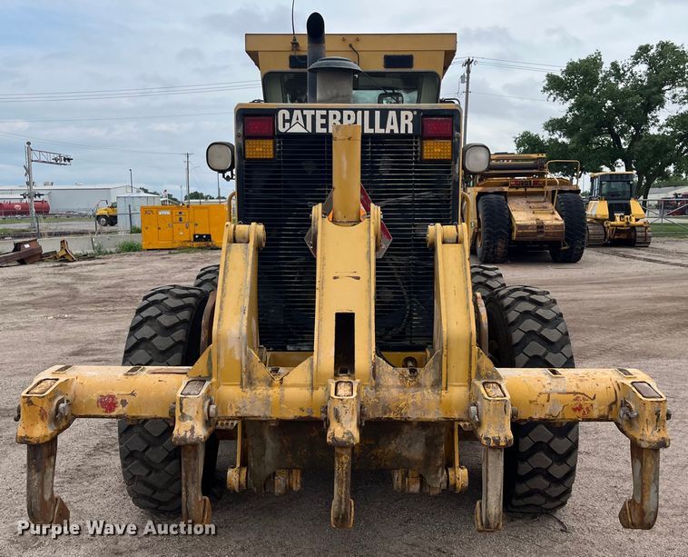image for item DP4658 2003 Caterpillar 140H  motor grader