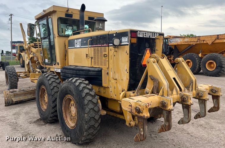 image for item DP4658 2003 Caterpillar 140H  motor grader
