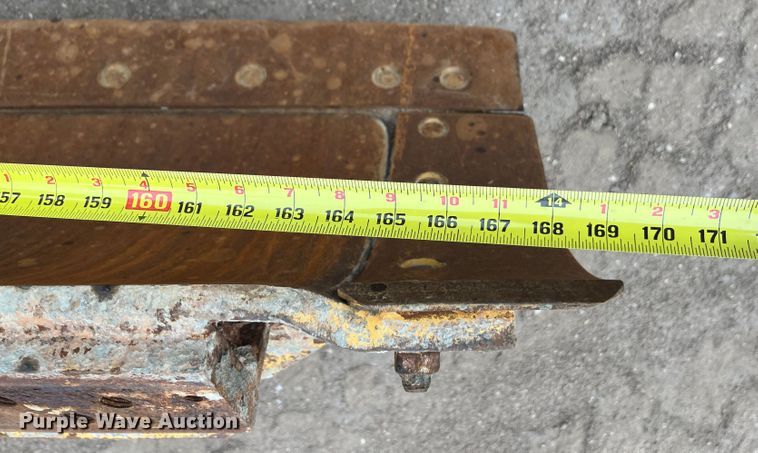 image for item DP4658 2003 Caterpillar 140H  motor grader