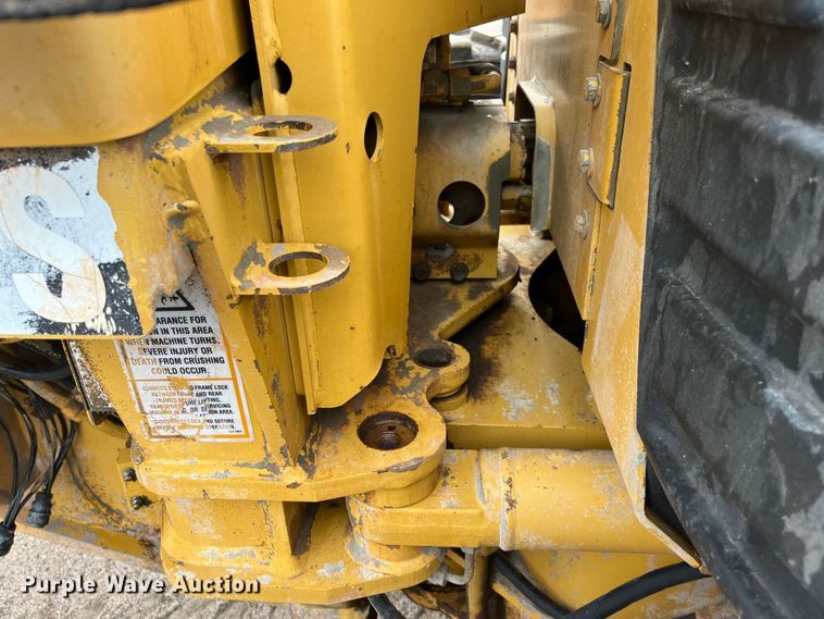 image for item DP4658 2003 Caterpillar 140H  motor grader