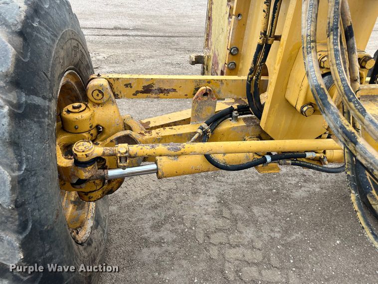 image for item DP4658 2003 Caterpillar 140H  motor grader