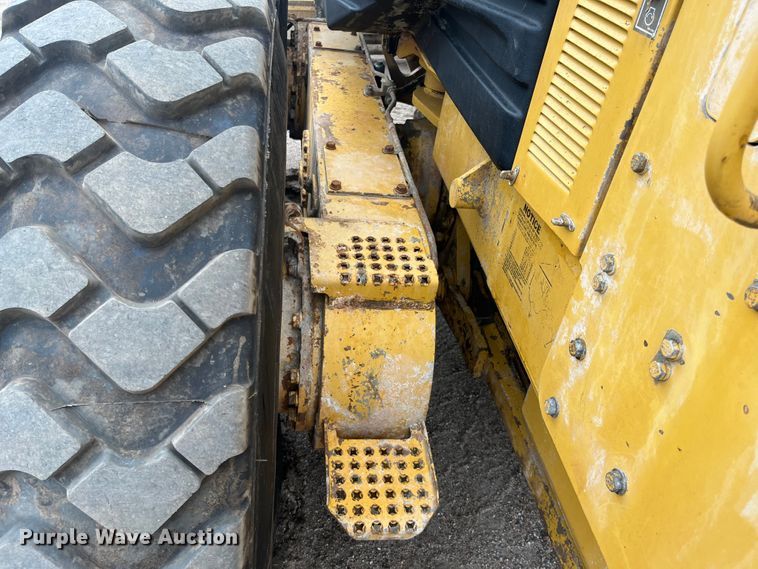 image for item DP4658 2003 Caterpillar 140H  motor grader