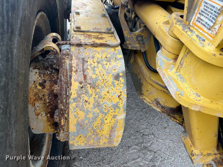 image for item DP4658 2003 Caterpillar 140H  motor grader