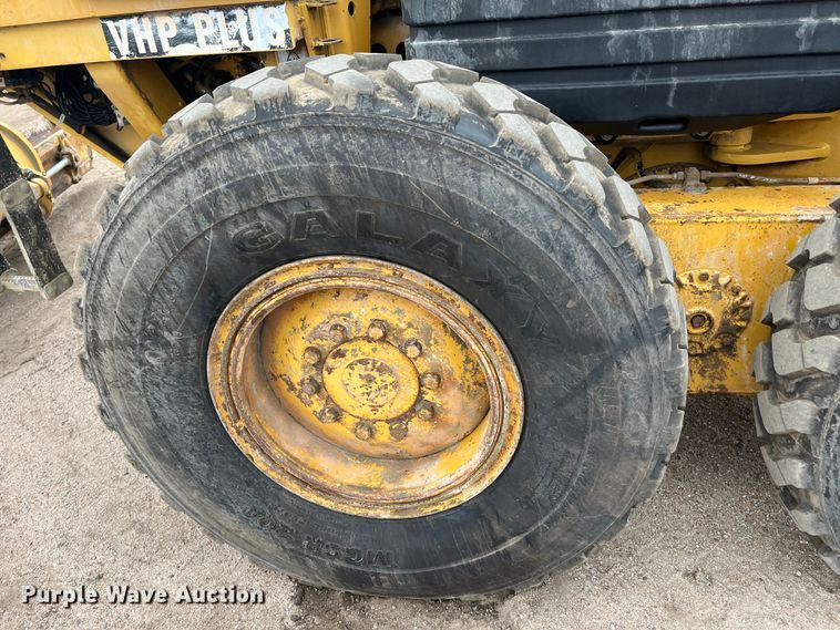 image for item DP4658 2003 Caterpillar 140H  motor grader