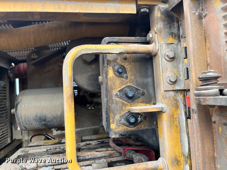 image for item DP4658 2003 Caterpillar 140H  motor grader