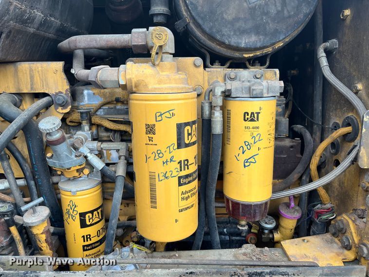 image for item DP4658 2003 Caterpillar 140H  motor grader