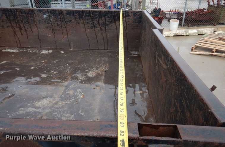 image for item DP5458 2001 Econoline  dump trailer