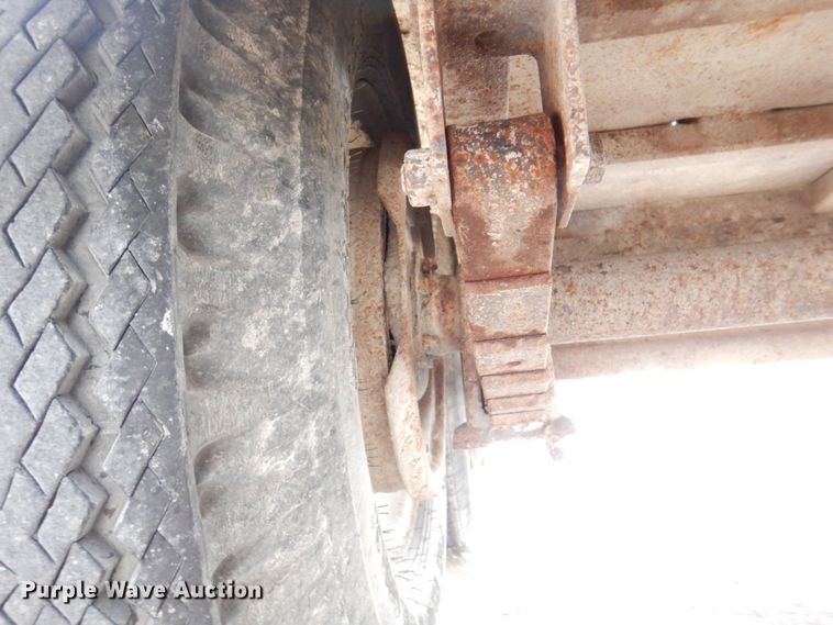 image for item DP5458 2001 Econoline  dump trailer