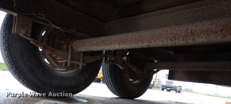 image for item DP5458 2001 Econoline  dump trailer