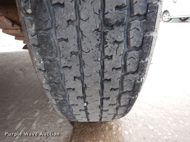 image for item DP5458 2001 Econoline  dump trailer