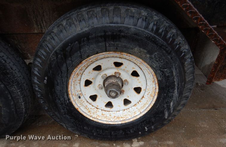 image for item DP5458 2001 Econoline  dump trailer