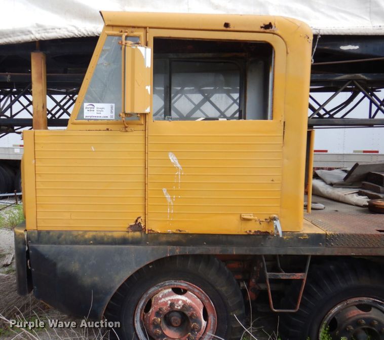 image for item DP5467 Lorain Moto-Crane 25H  crane