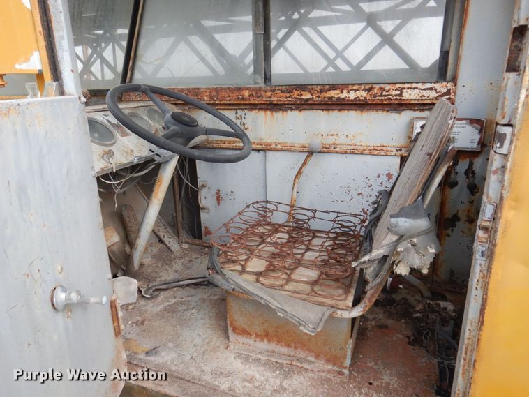 image for item DP5467 Lorain Moto-Crane 25H  crane