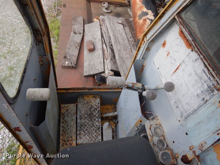 image for item DP5467 Lorain Moto-Crane 25H  crane