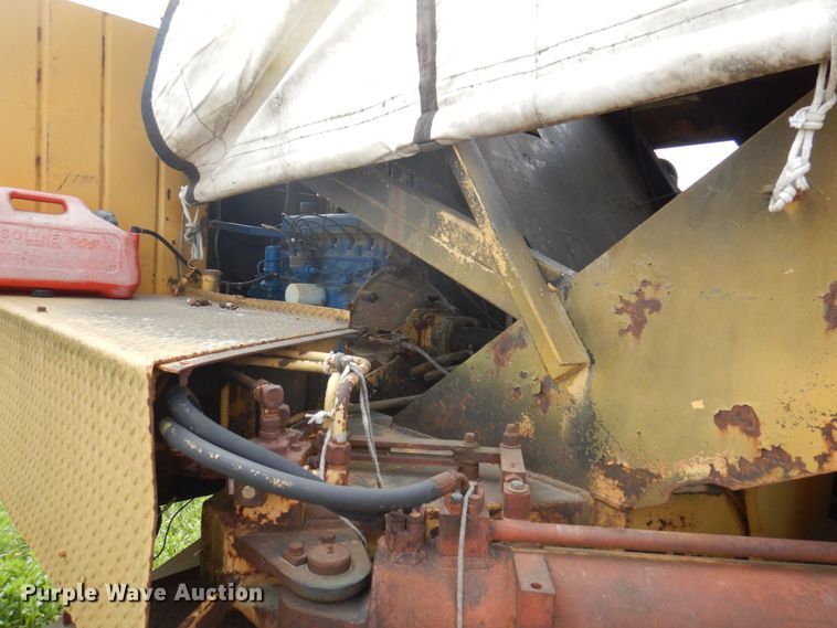 image for item DP5467 Lorain Moto-Crane 25H  crane