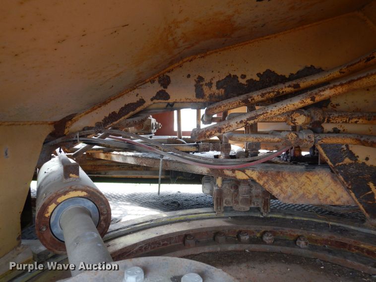 image for item DP5467 Lorain Moto-Crane 25H  crane