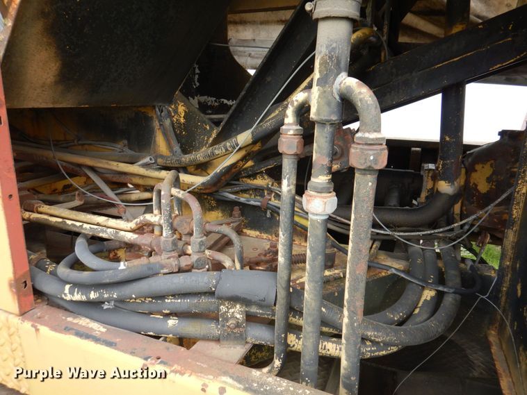 image for item DP5467 Lorain Moto-Crane 25H  crane