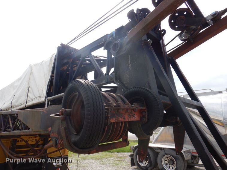 image for item DP5467 Lorain Moto-Crane 25H  crane