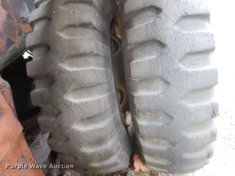 image for item DP5467 Lorain Moto-Crane 25H  crane