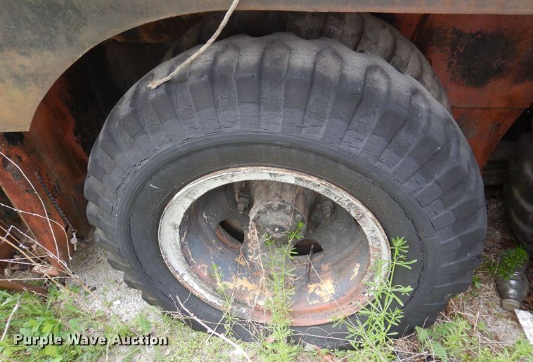 image for item DP5467 Lorain Moto-Crane 25H  crane