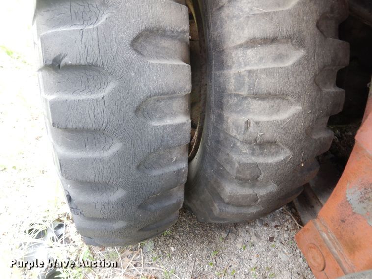 image for item DP5467 Lorain Moto-Crane 25H  crane