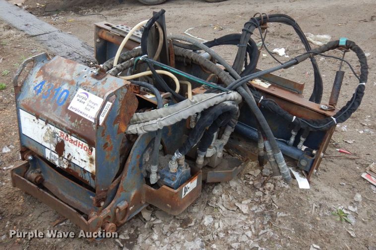 image for item DR0355 Roadhog CP18  skid steer cold planer