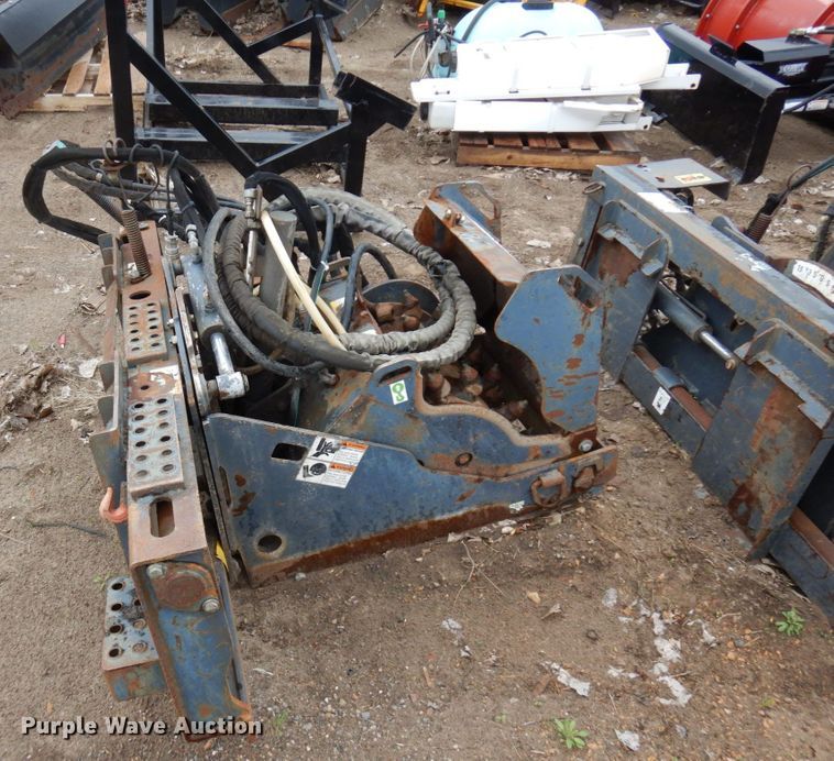 image for item DR0355 Roadhog CP18  skid steer cold planer