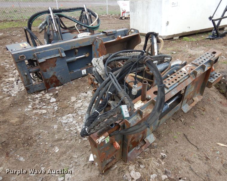 image for item DR0355 Roadhog CP18  skid steer cold planer