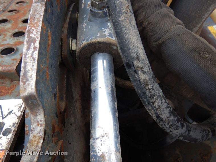 image for item DR0355 Roadhog CP18  skid steer cold planer