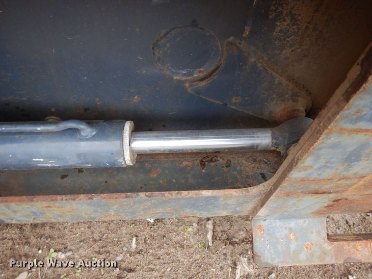 image for item DR0355 Roadhog CP18  skid steer cold planer