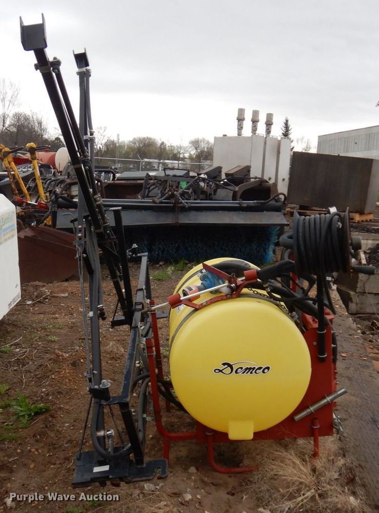 image for item DR0357 Demco RM55  sprayer