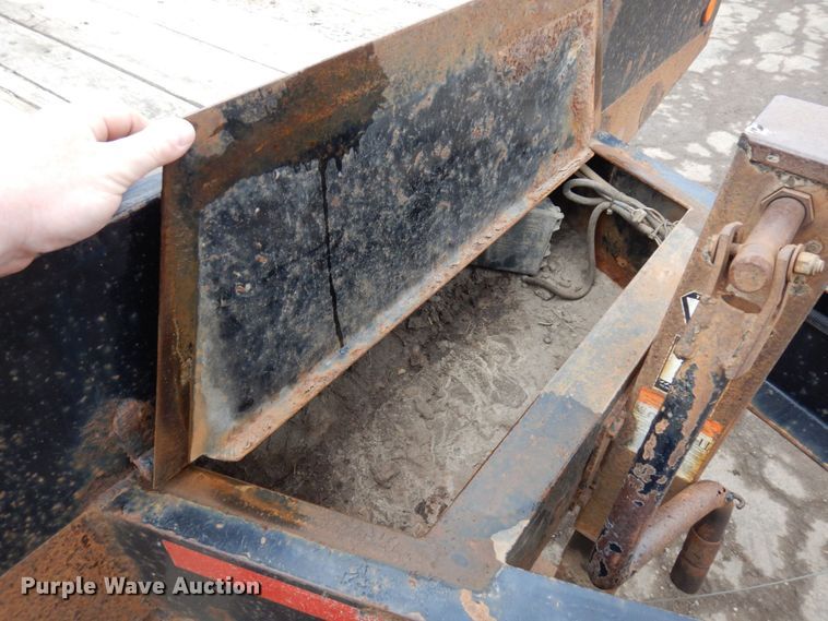 image for item DR0360 2009 Felling FT20-E  equipment trailer