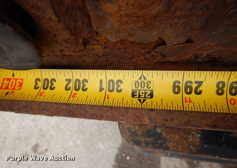 image for item DR0360 2009 Felling FT20-E  equipment trailer