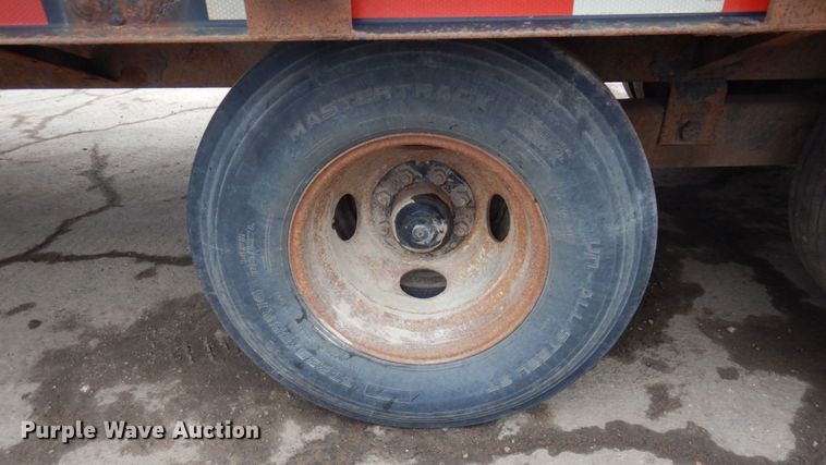 image for item DR0360 2009 Felling FT20-E  equipment trailer