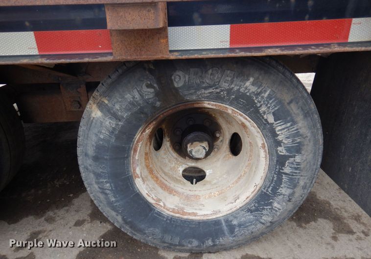 image for item DR0360 2009 Felling FT20-E  equipment trailer