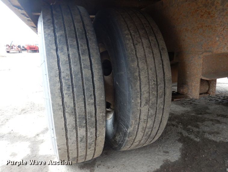 image for item DR0360 2009 Felling FT20-E  equipment trailer