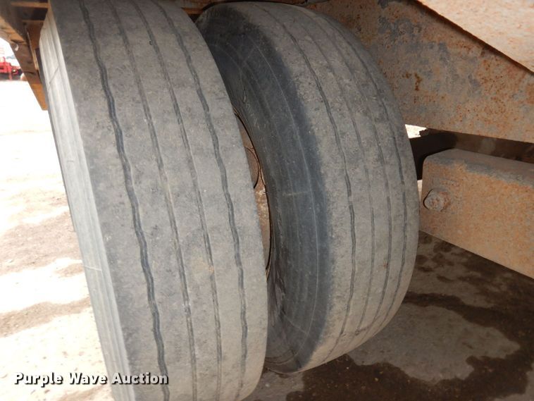 image for item DR0360 2009 Felling FT20-E  equipment trailer