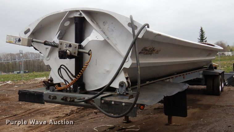image for item DR0362 Smithco 2S-40-34  side dump trailer
