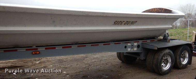 image for item DR0362 Smithco 2S-40-34  side dump trailer