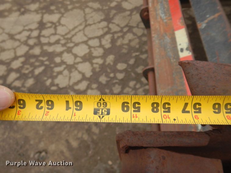 image for item DR0364 2001 Towmaster T30  equipment trailer