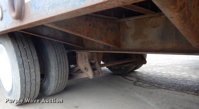 image for item DR0364 2001 Towmaster T30  equipment trailer