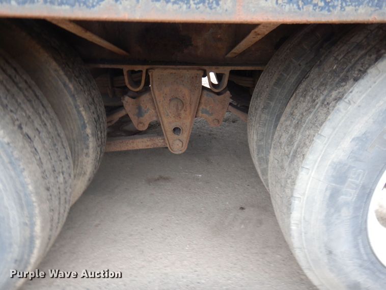 image for item DR0364 2001 Towmaster T30  equipment trailer